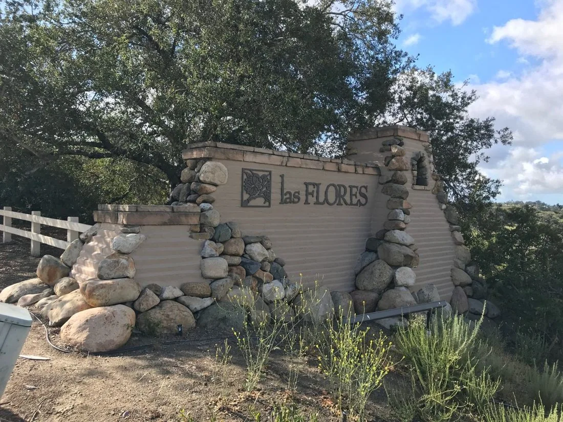 Las Flores, California